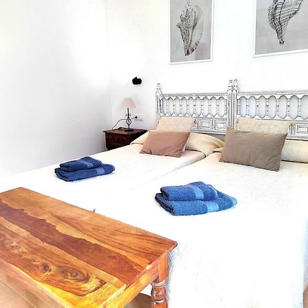 Tamarindo 28, Pool Front,Free Wifi Apartment Corralejo Luaran gambar