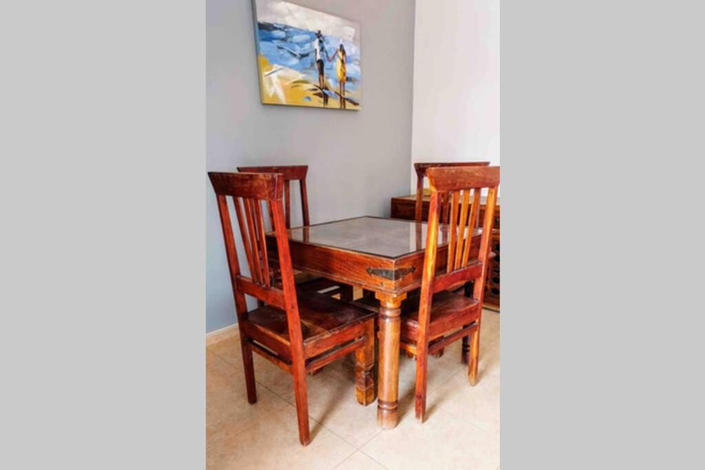Tamarindo 28, Pool Front,Free Wifi Apartment Corralejo Luaran gambar