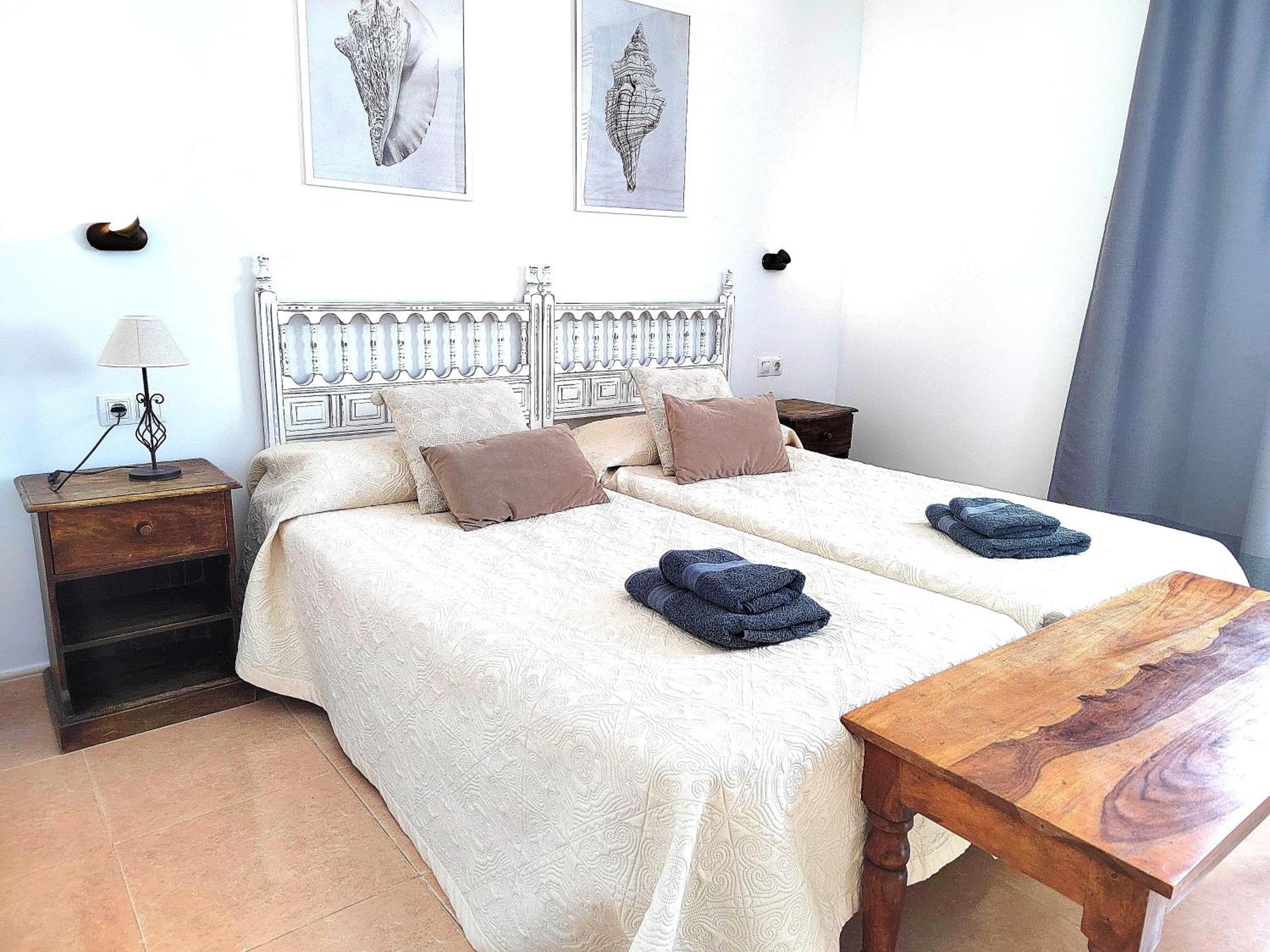 Tamarindo 28, Pool Front,Free Wifi Apartment Corralejo Luaran gambar
